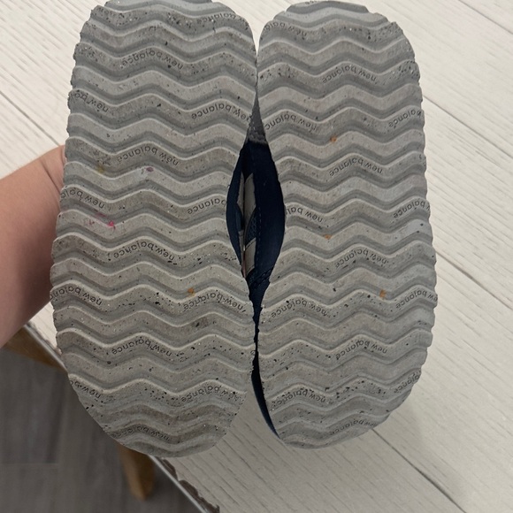 New Balance Kids Navy and White Sneakers - Picture 3 of 5